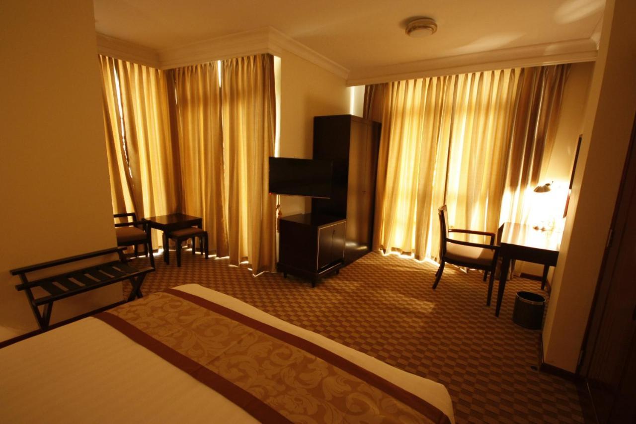 Caravan Hotel Addis Eksteriør billede